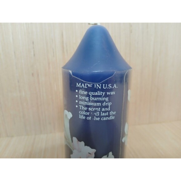 American Greetings Scented Large Pillar Candle Vintage Blue 6" MADE IN USA - Picture 5 of 9